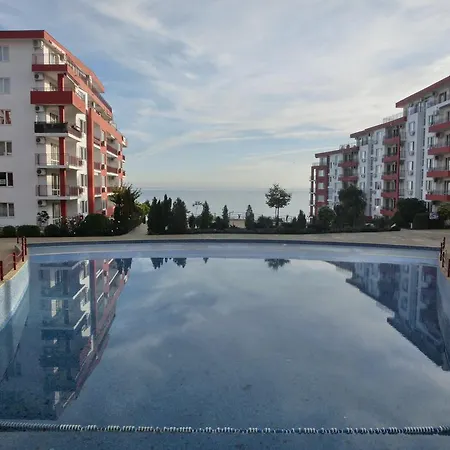 아파트 Panorama On Complex With Pools And Beach, *