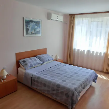 Апартамент Panorama On Complex With Pools And Beach, Свети Влас